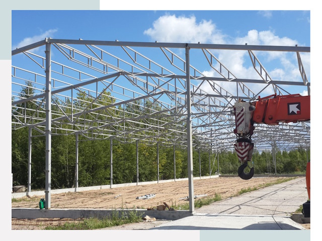 Строительство конюшен в Асбест от 606 руб. под ключ