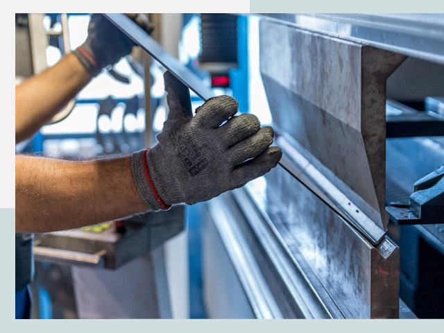 Гибка металла в асбесте